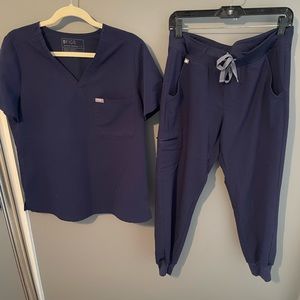 FIGS SET both pieces! Zamora jogger & Catarina top